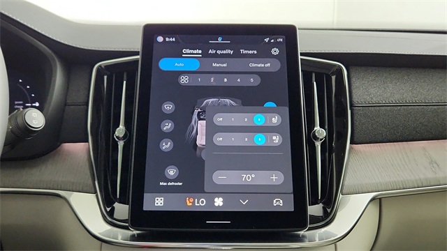 new 2026 Volvo XC90 Plug-In Hybrid car, priced at $85,625