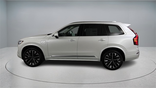 new 2026 Volvo XC90 Plug-In Hybrid car, priced at $85,625