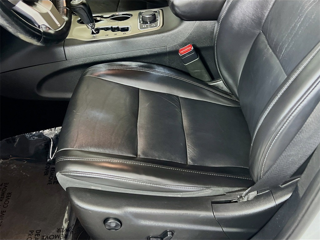 used 2011 Jeep Grand Cherokee car, priced at $7,360