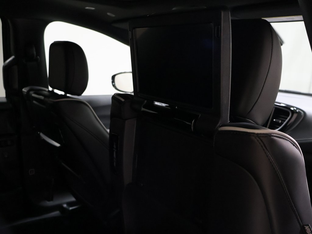 new 2025 Chrysler Pacifica car, priced at $57,379