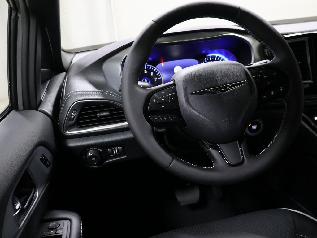 new 2025 Chrysler Pacifica car, priced at $57,379