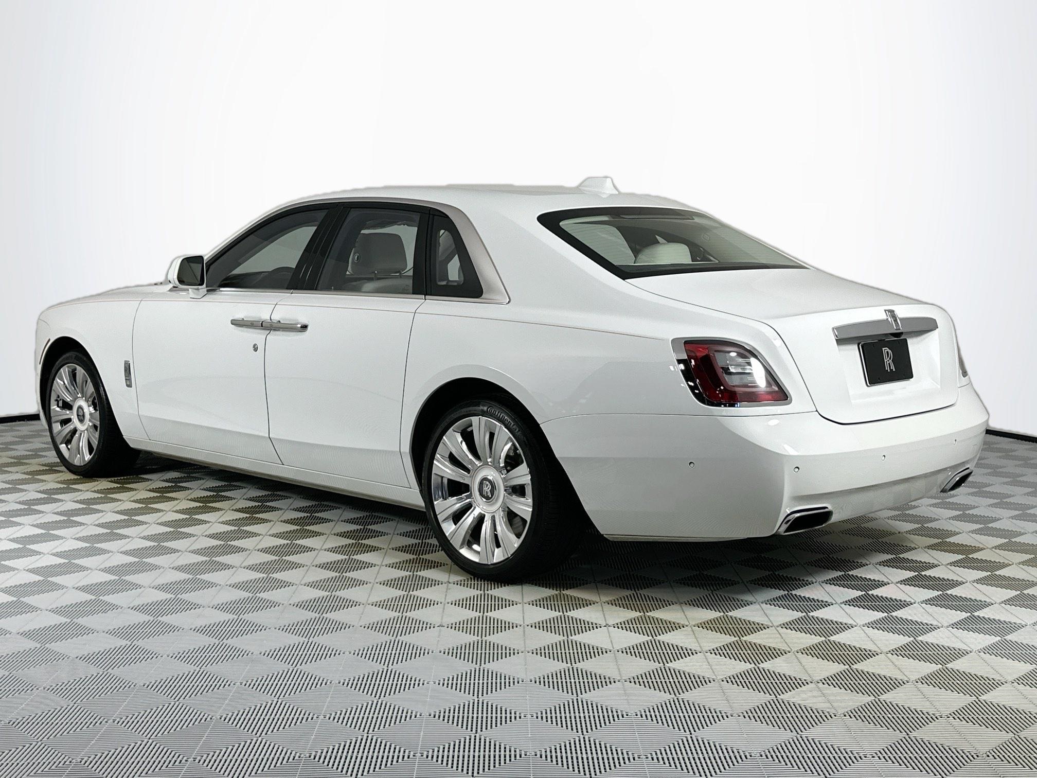 used 2022 Rolls-Royce Ghost car, priced at $269,998