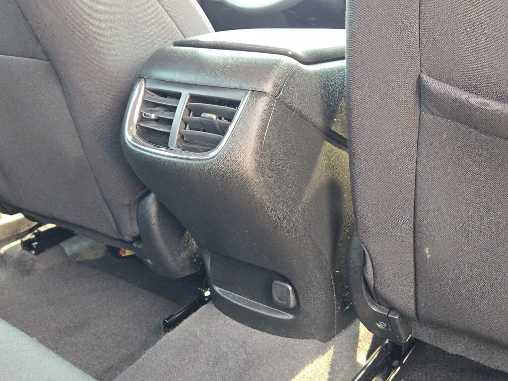 used 2023 Chevrolet Malibu car, priced at $19,000