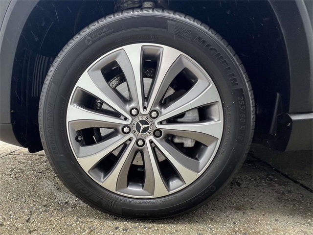 used 2022 Mercedes-Benz GLE car, priced at $49,991