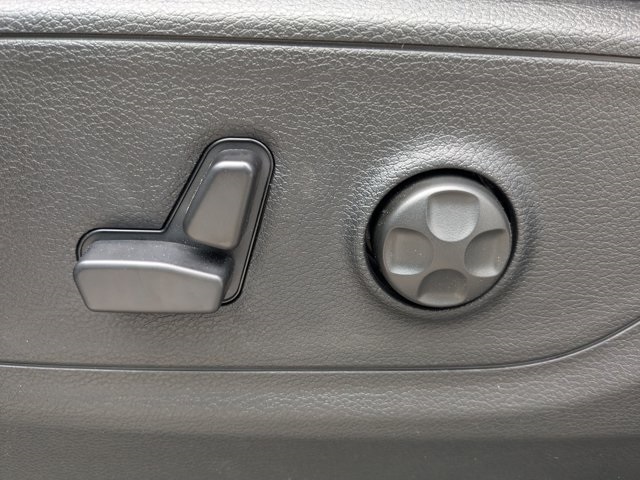 new 2025 Ram 1500 car, priced at $60,125