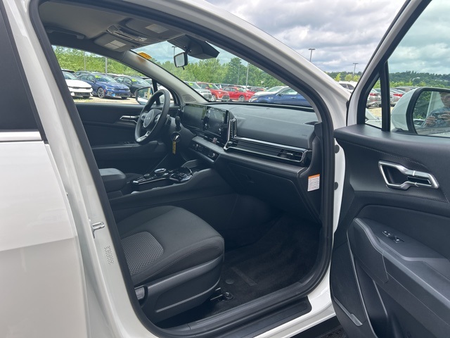used 2023 Kia Sportage Hybrid car, priced at $27,890