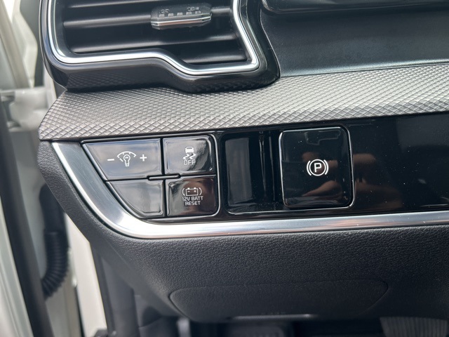 used 2023 Kia Sportage Hybrid car, priced at $27,890