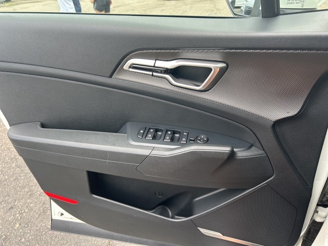 used 2023 Kia Sportage Hybrid car, priced at $27,890