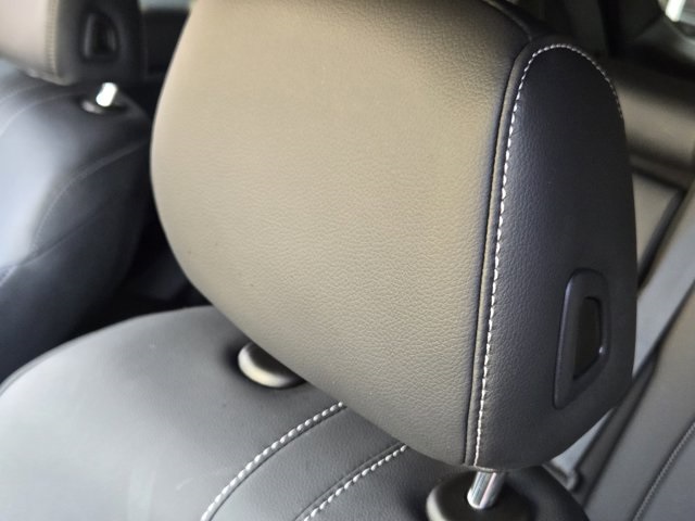 used 2025 Acura RDX car, priced at $40,100