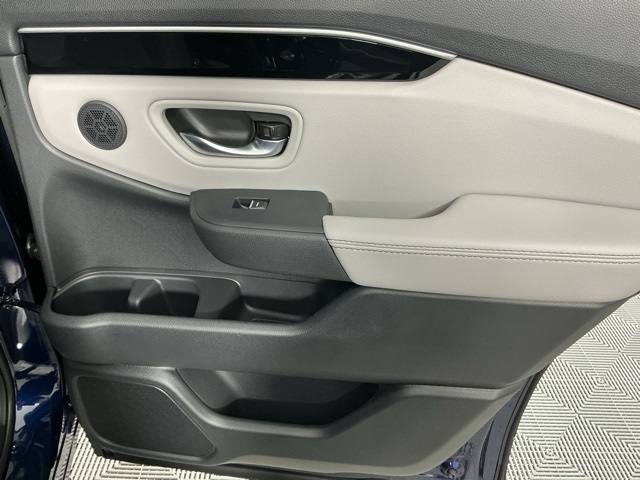 new 2025 Honda Pilot car, priced at $47,825