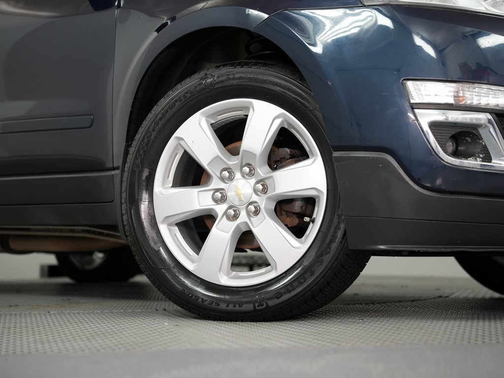 used 2017 Chevrolet Traverse car, priced at $11,450