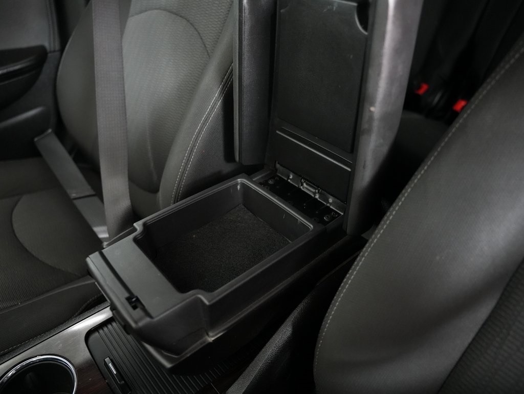 used 2017 Chevrolet Traverse car, priced at $11,450