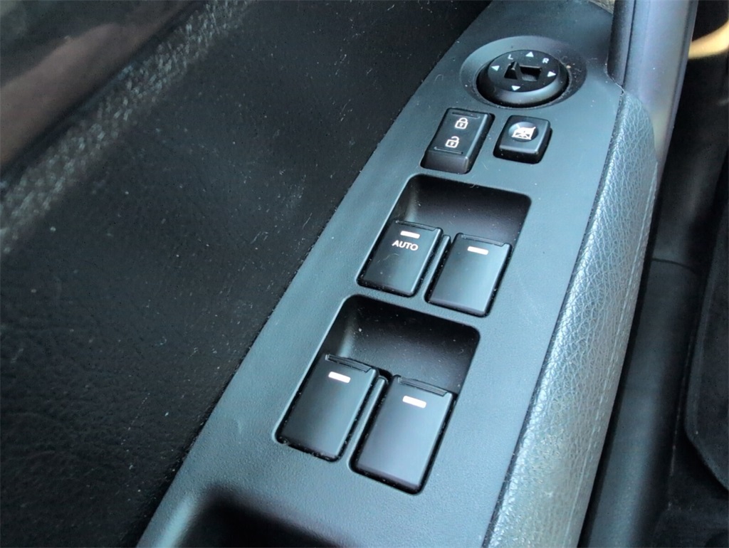 used 2013 Kia Sorento car, priced at $10,000