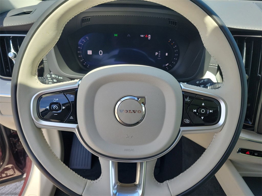 new 2026 Volvo XC60 car, priced at $60,025