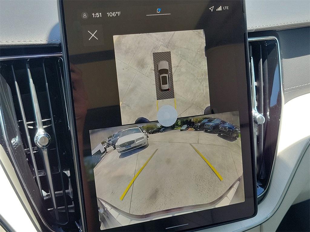 new 2026 Volvo XC60 car, priced at $60,025