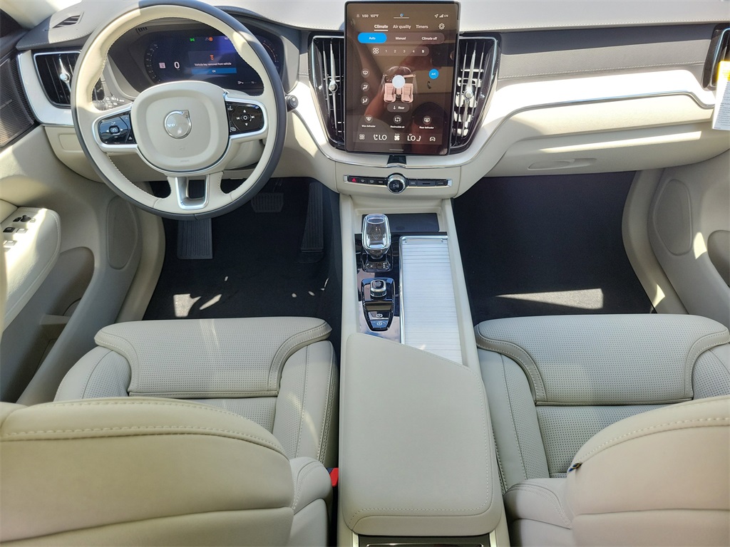 new 2026 Volvo XC60 car, priced at $60,025