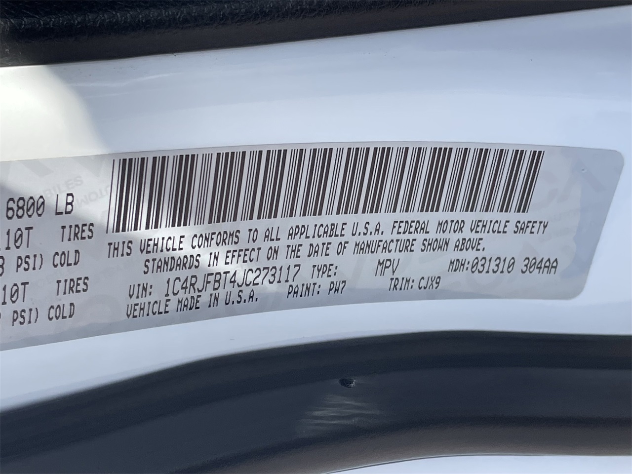 used 2018 Jeep Grand Cherokee car, priced at $18,994