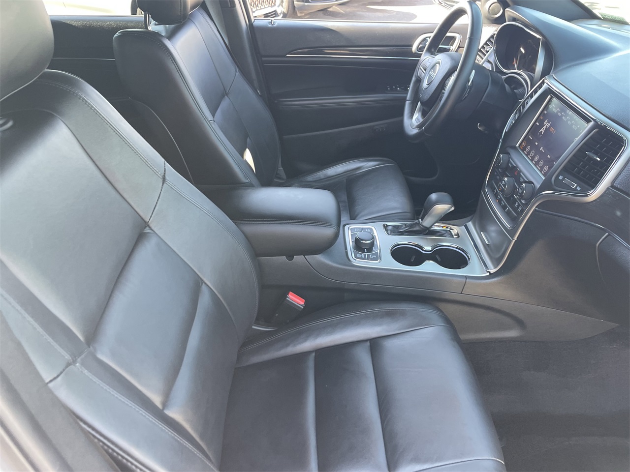 used 2018 Jeep Grand Cherokee car, priced at $18,994