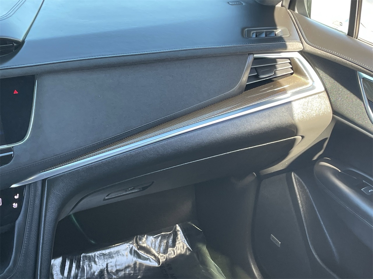 used 2017 Cadillac XT5 car, priced at $17,800
