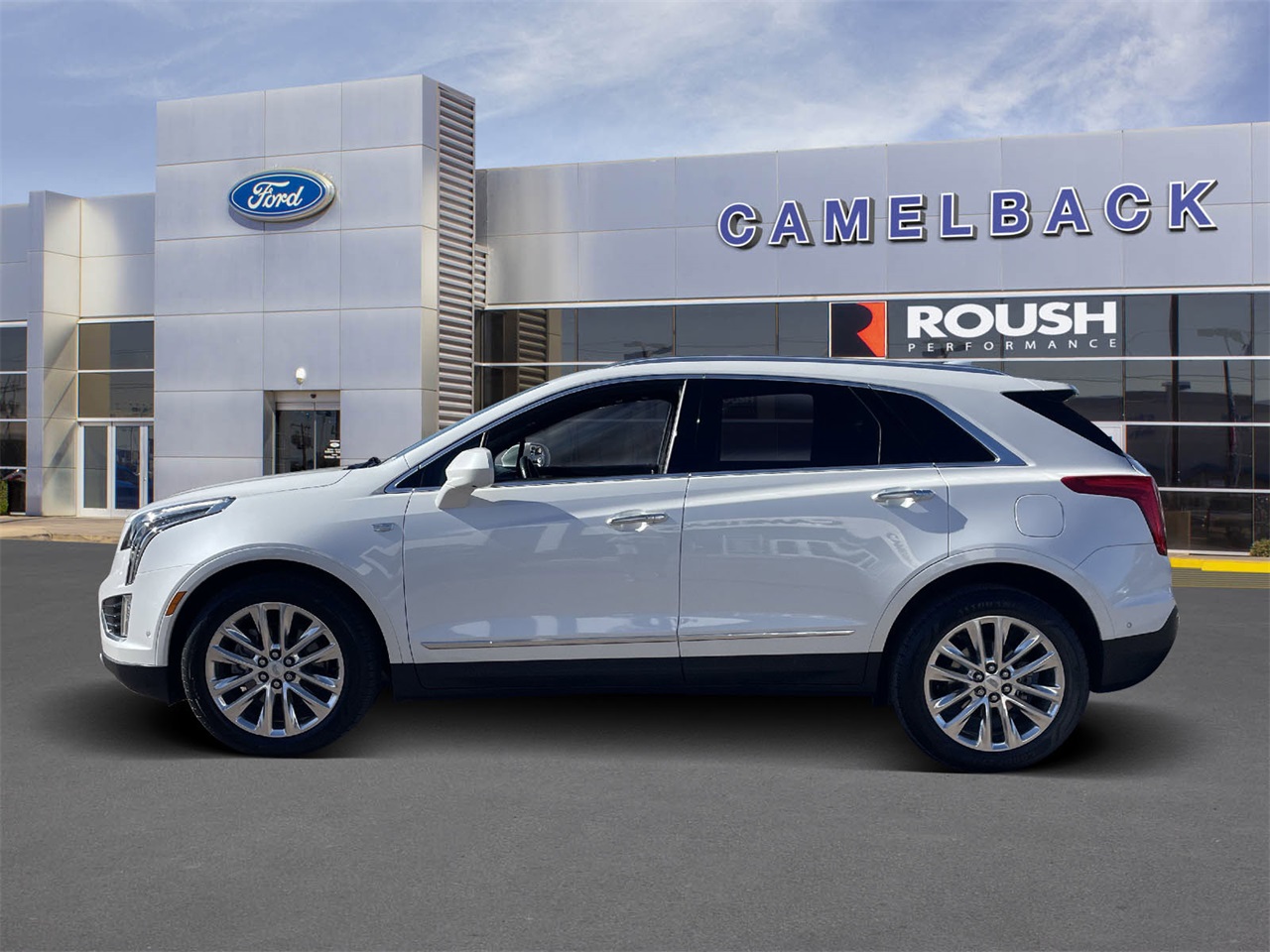 used 2017 Cadillac XT5 car, priced at $17,800