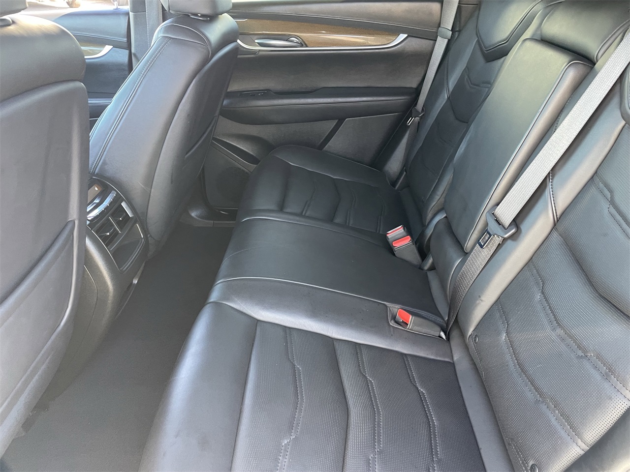 used 2017 Cadillac XT5 car, priced at $17,800