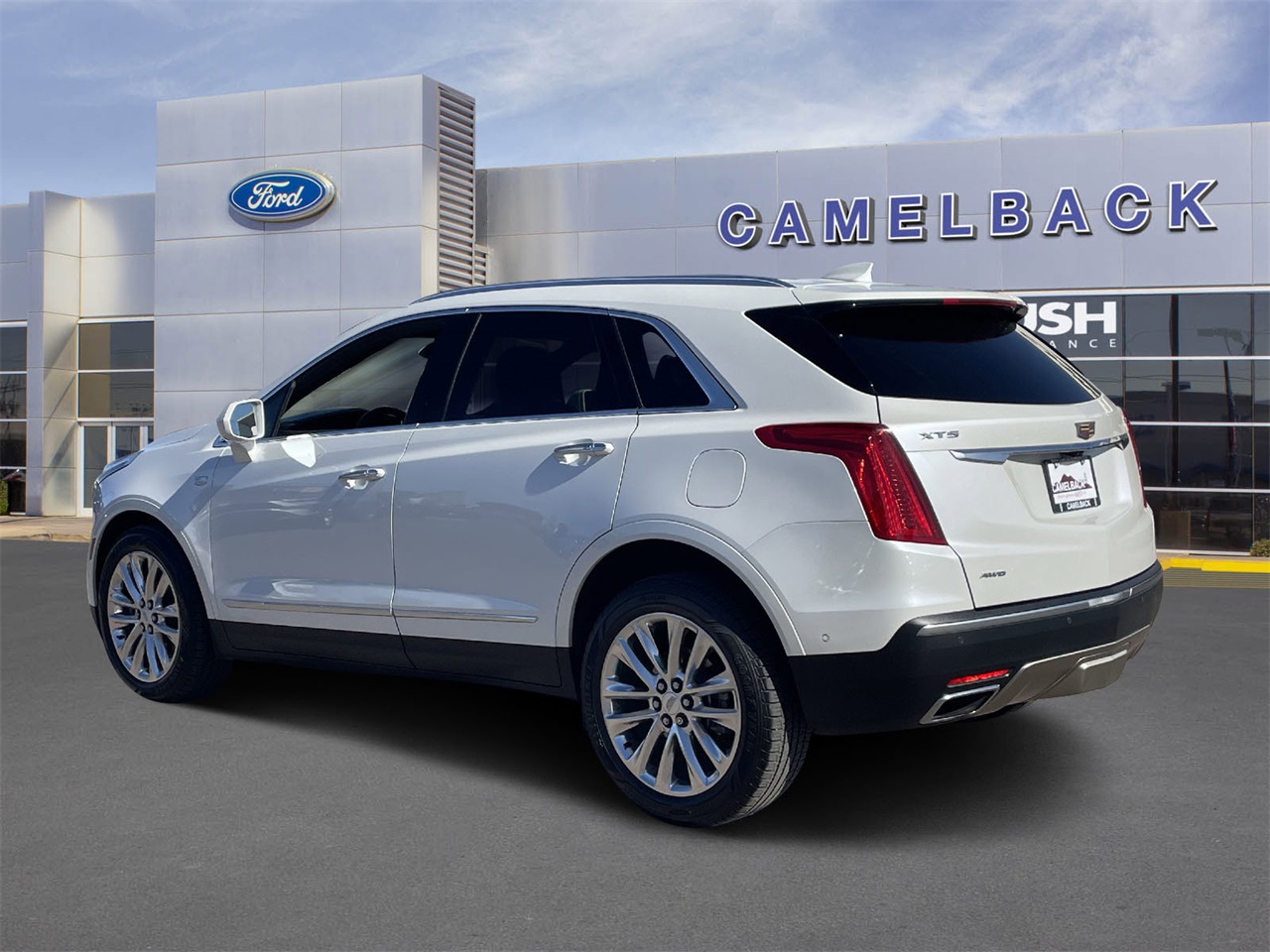 used 2017 Cadillac XT5 car, priced at $17,800