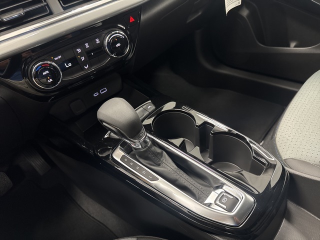new 2025 Chevrolet Trax car, priced at $23,595