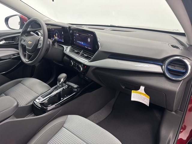 new 2025 Chevrolet Trax car, priced at $23,595