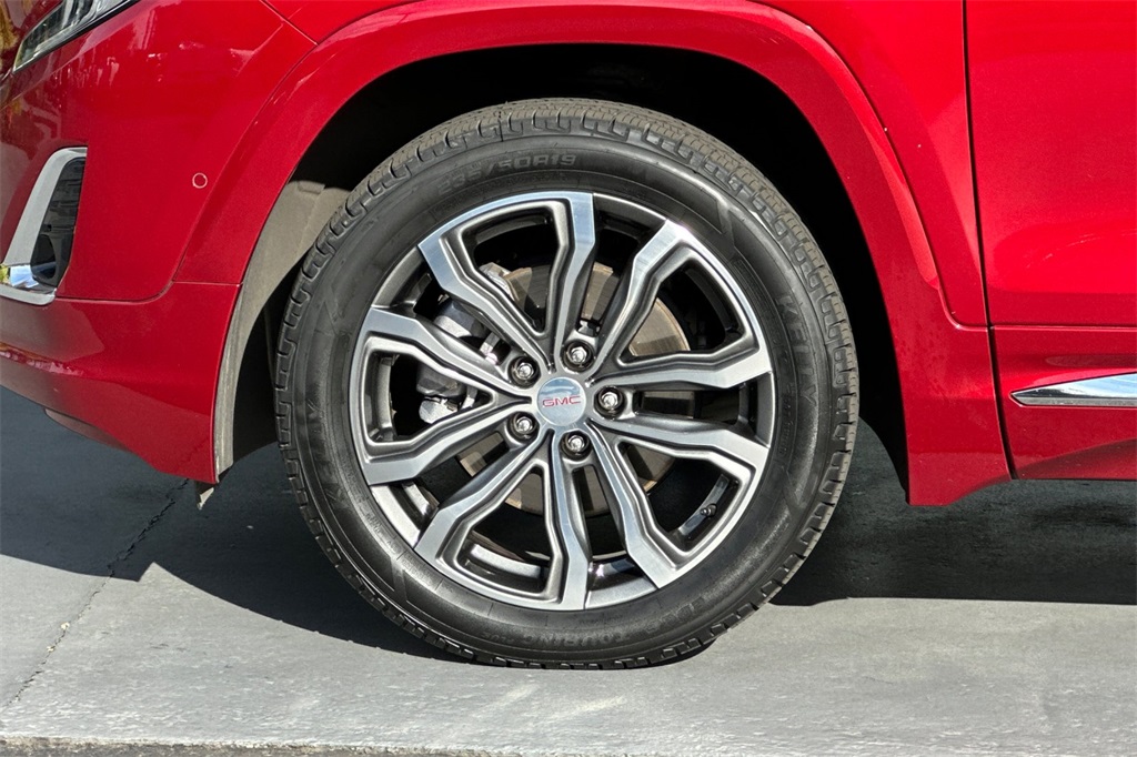 used 2020 GMC Terrain car, priced at $26,927