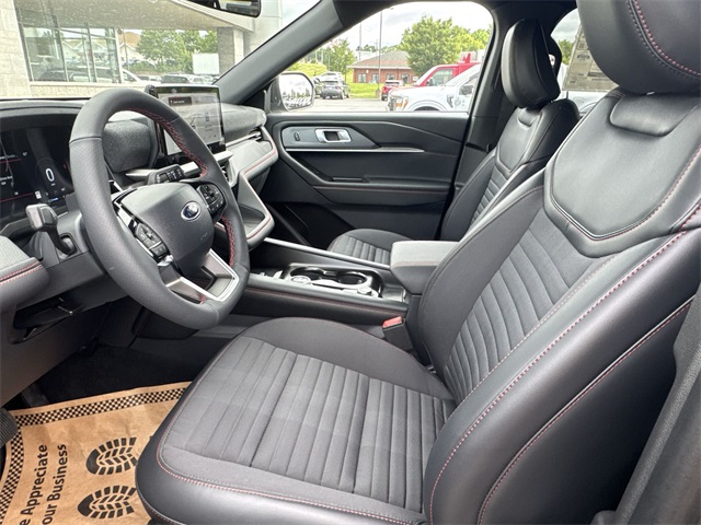 new 2025 Ford Explorer car, priced at $49,670