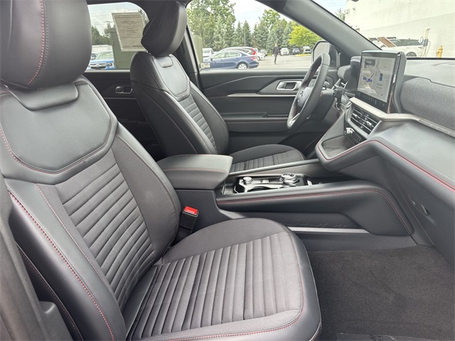 new 2025 Ford Explorer car, priced at $49,670