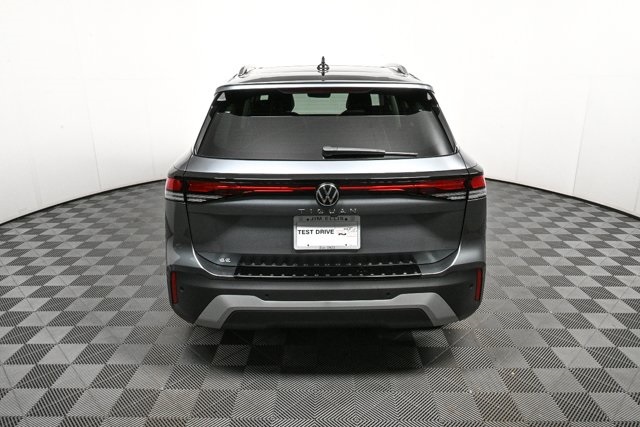 new 2026 Volkswagen Tiguan car, priced at $38,451