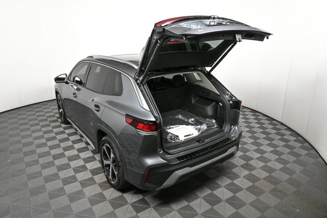 new 2026 Volkswagen Tiguan car, priced at $38,451