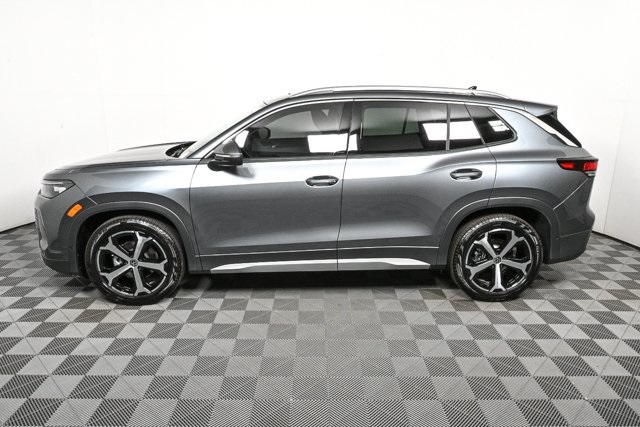 new 2026 Volkswagen Tiguan car, priced at $38,451