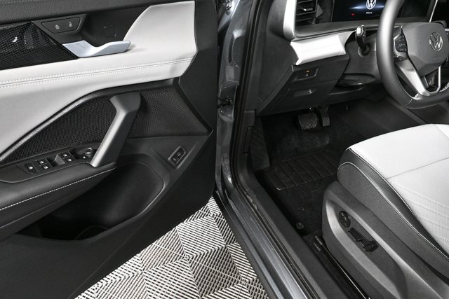 new 2026 Volkswagen Tiguan car, priced at $38,451