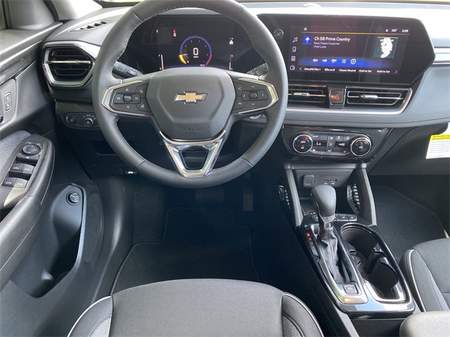new 2026 Chevrolet TrailBlazer car, priced at $28,670