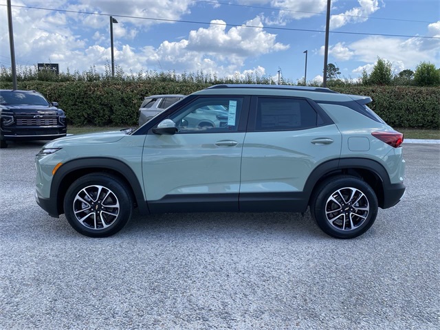 new 2026 Chevrolet TrailBlazer car, priced at $28,670