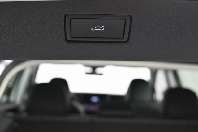 new 2026 Volkswagen Tiguan car, priced at $38,451