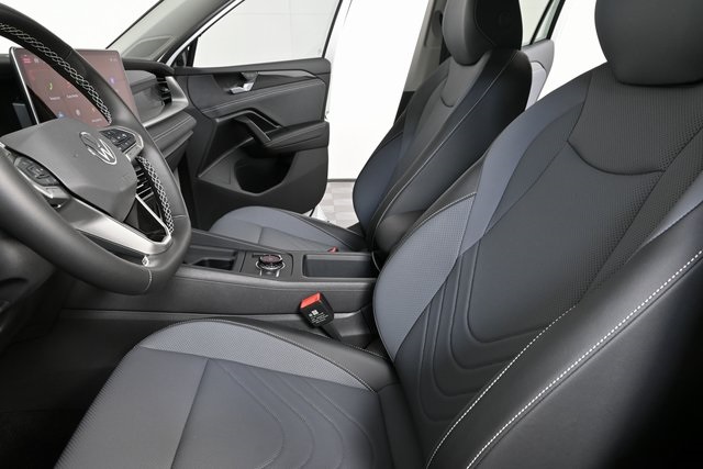 new 2026 Volkswagen Tiguan car, priced at $38,451