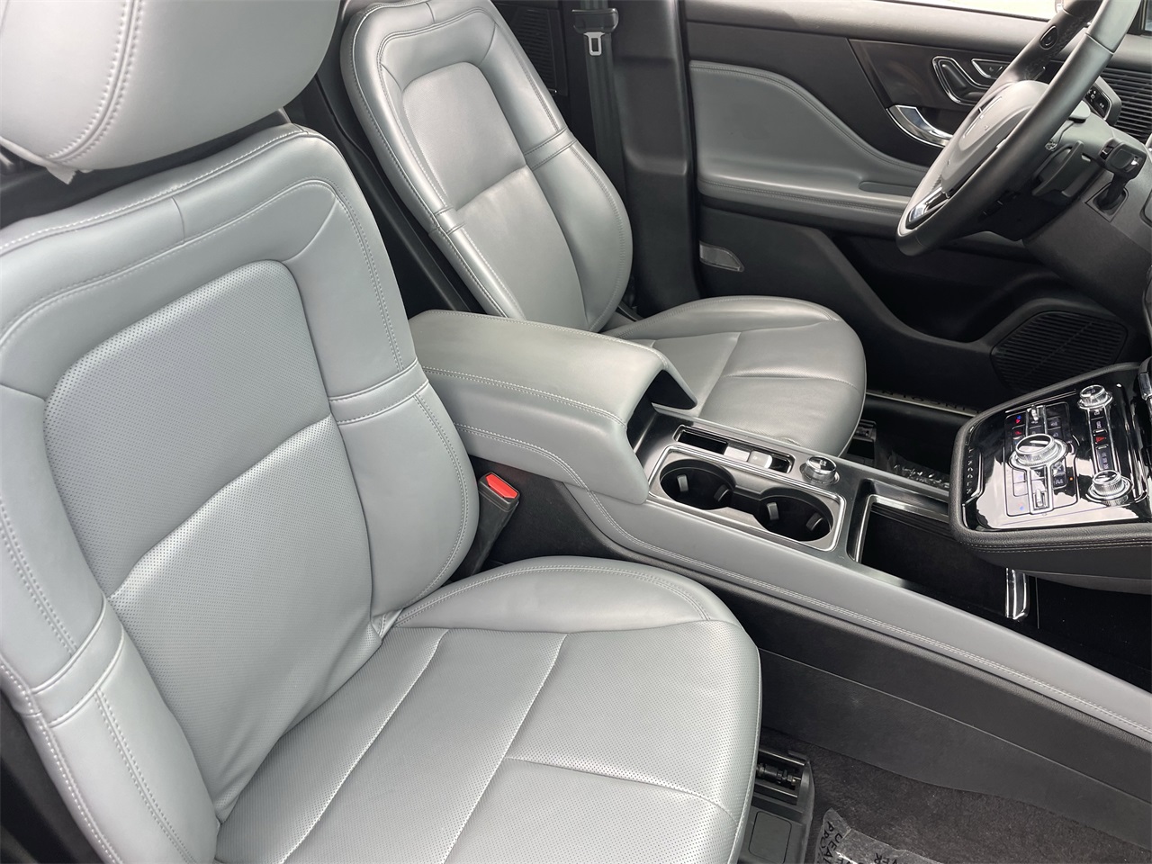 used 2022 Lincoln Corsair car, priced at $22,997