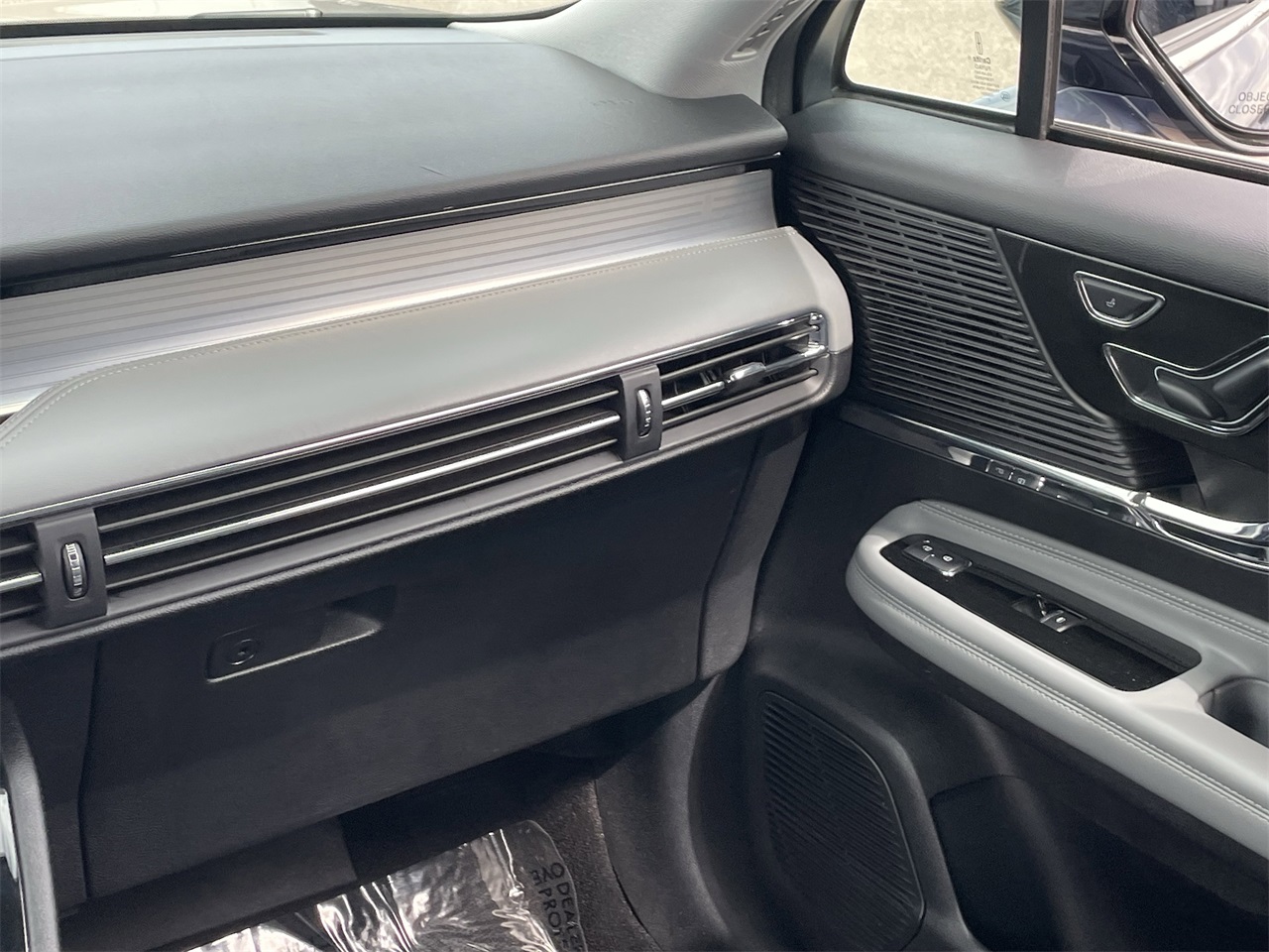 used 2022 Lincoln Corsair car, priced at $22,997