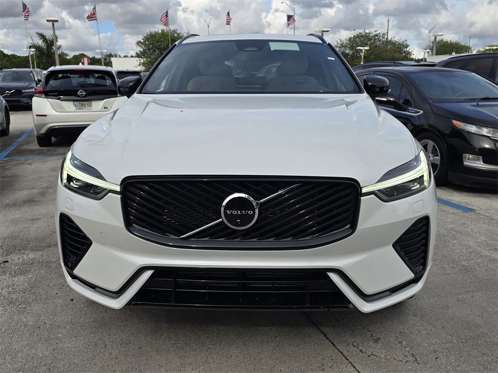 new 2026 Volvo XC60 Plug-In Hybrid car, priced at $66,285