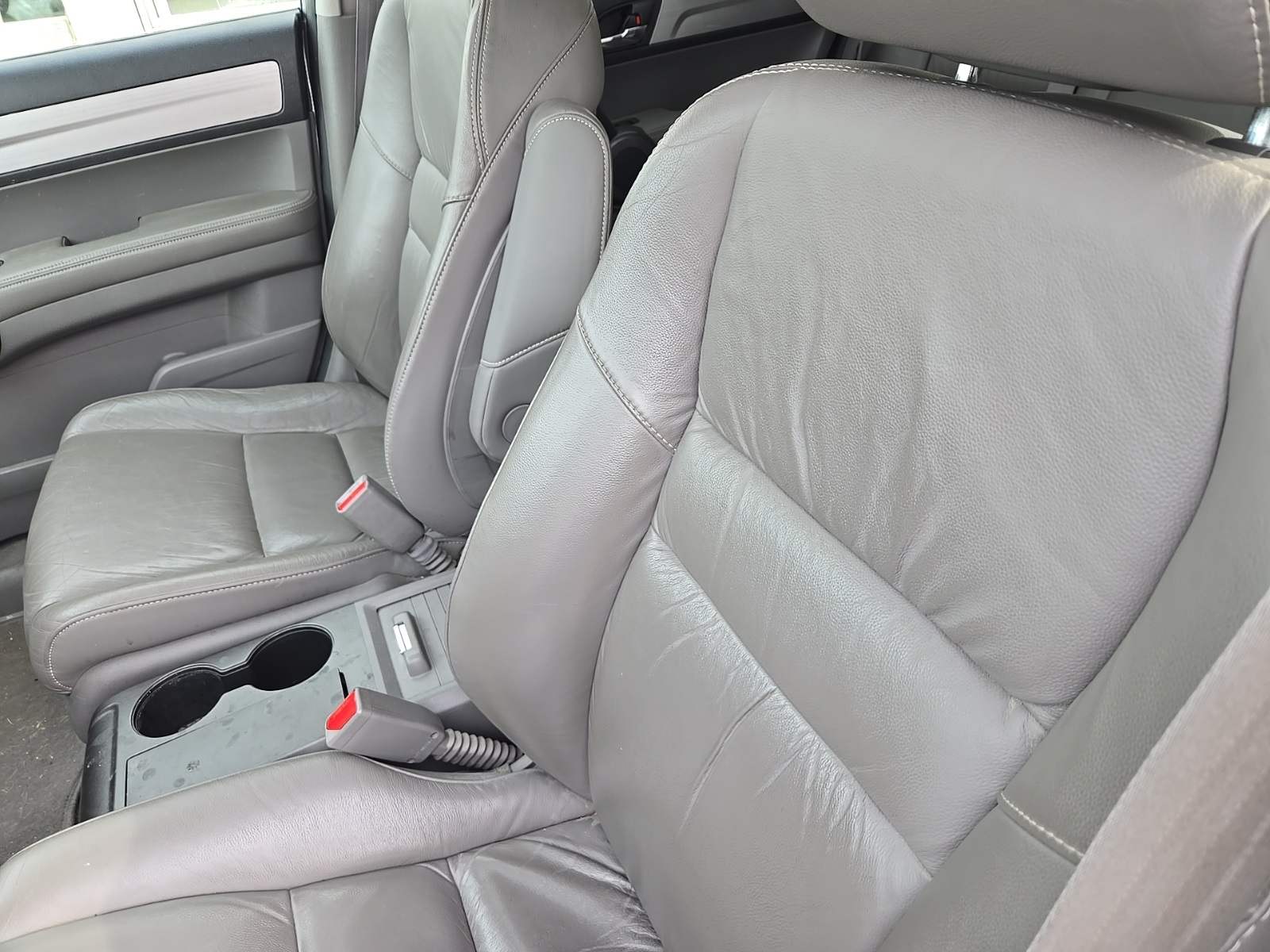 used 2010 Honda CR-V car, priced at $6,152