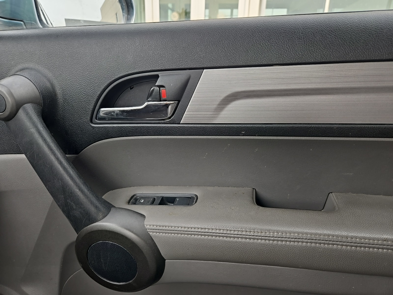 used 2010 Honda CR-V car, priced at $6,152