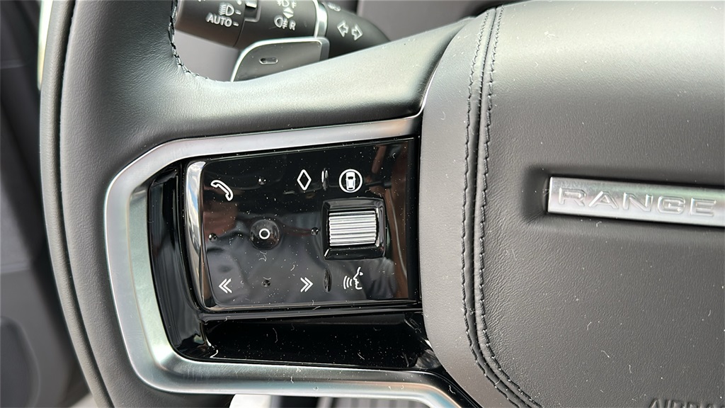 new 2025 Land Rover Range Rover Sport car, priced at $92,790