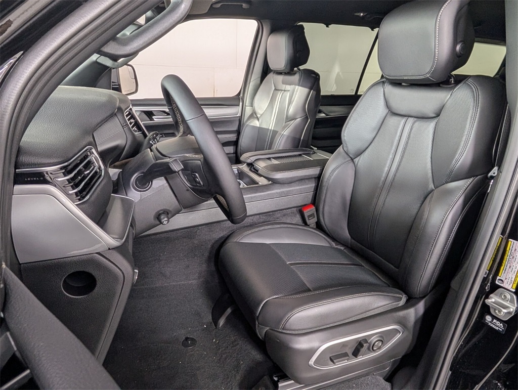 new 2025 Jeep Wagoneer car, priced at $66,580