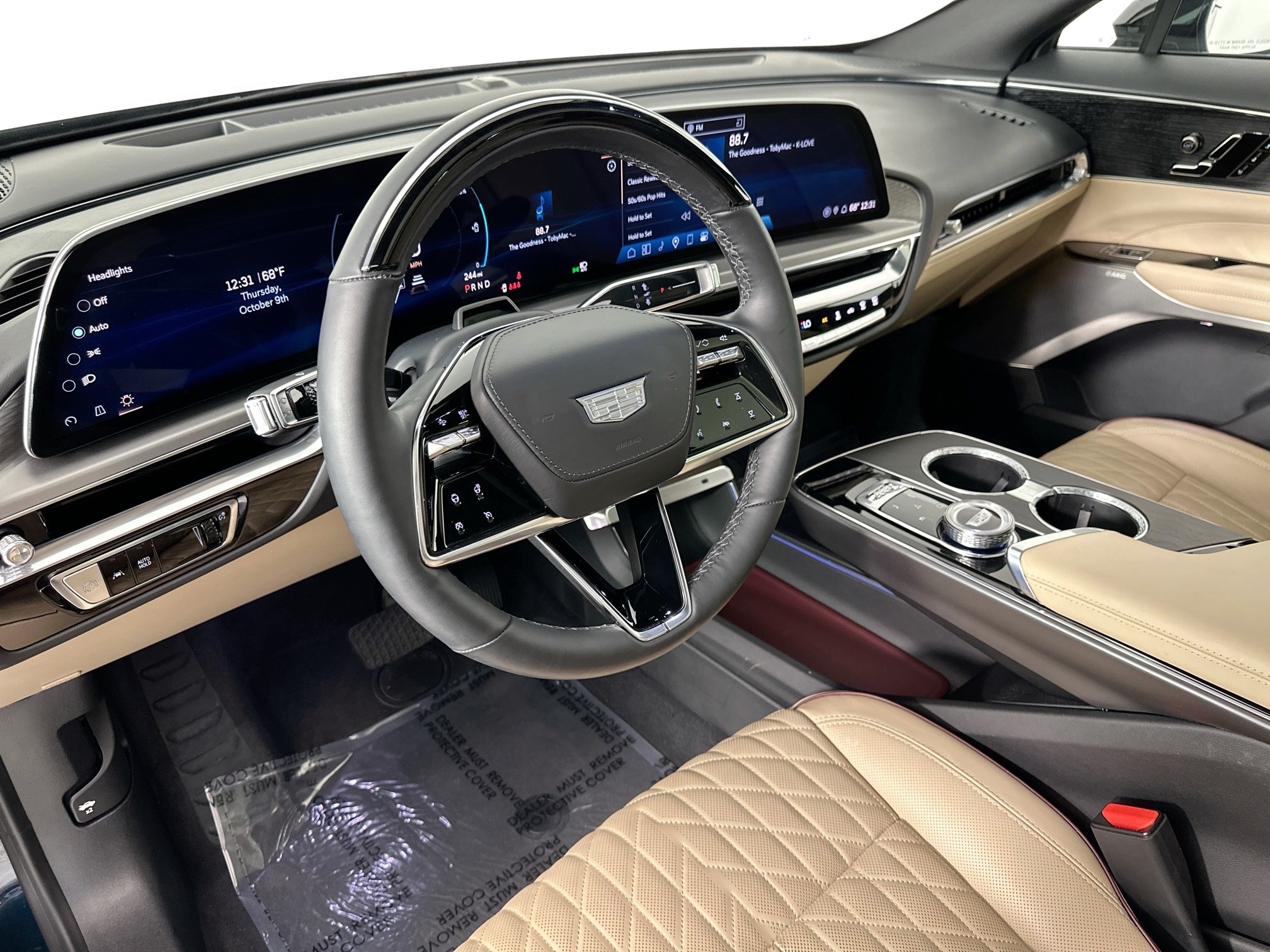 used 2024 Cadillac LYRIQ car, priced at $42,995