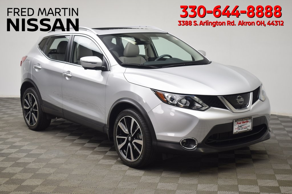 used 2018 Nissan Rogue Sport car, priced at $18,499