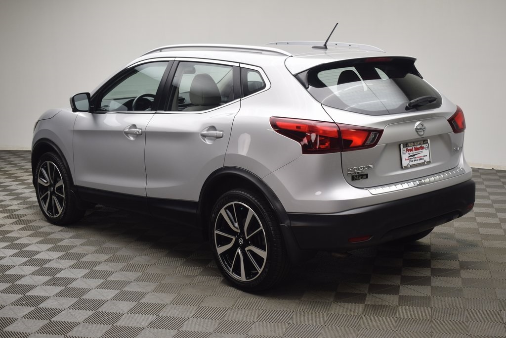 used 2018 Nissan Rogue Sport car, priced at $18,499