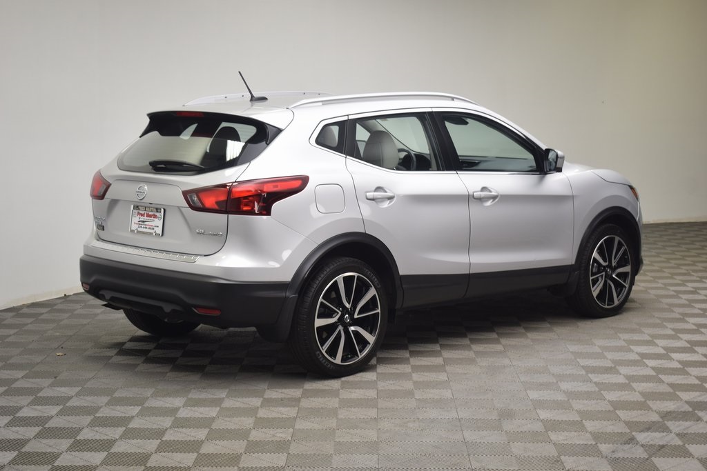 used 2018 Nissan Rogue Sport car, priced at $18,499